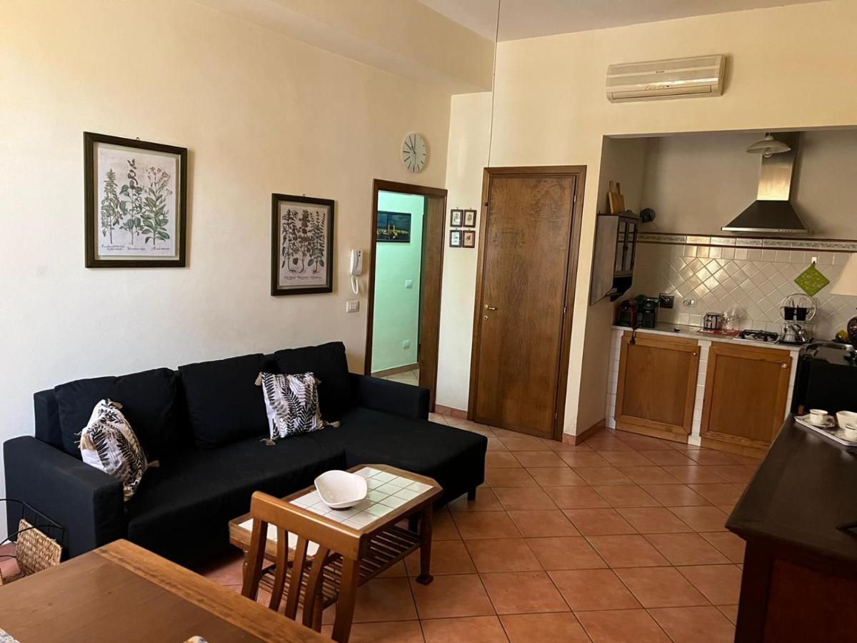 Casa Vicino Al Duomo E Stazione Di Firenzeアパートメント エクステリア 写真